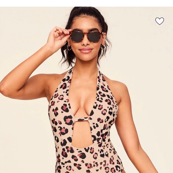 🩱One-Piece Bathing Suit | Convertible Style | Medium | Animal Print | Very Cute - Picture 3 of 4